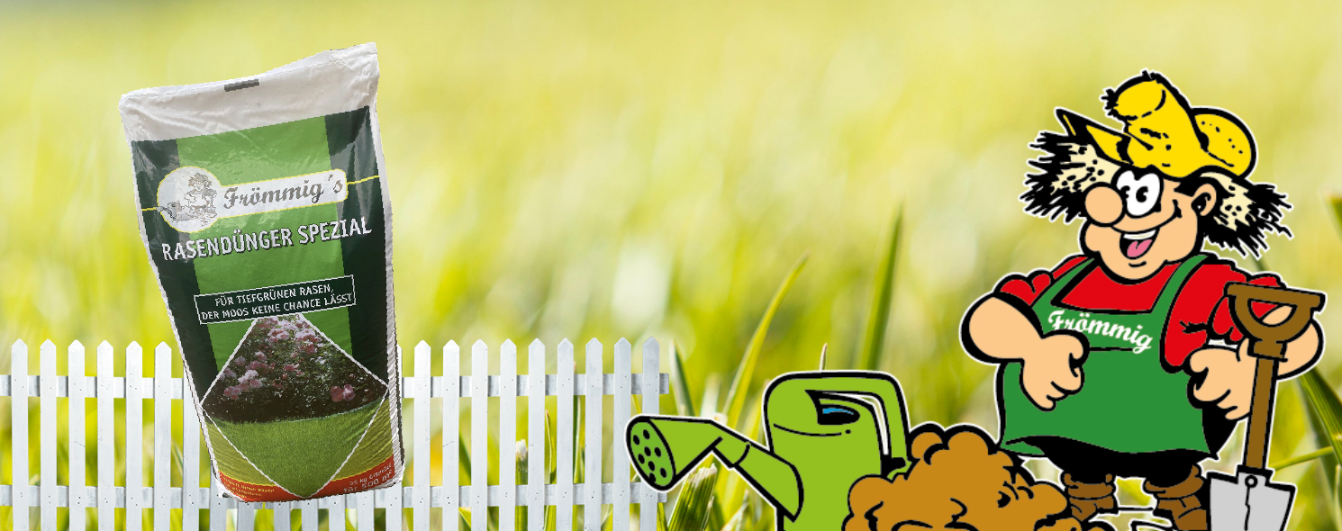 Rasendünger von Gartenbedarf Frömmig in Zehlendorf - Eine Packung Frömmig Rasendünger Spezial mit grünem Rasenmotiv auf der Verpackung, daneben ein kleiner weißer Gartenzaun, eine grüne Gießkanne und eine Cartoon-Gärtnerfigur. Der Hintergrund ist in gelb-grünen Farbtönen gehalten und erinnert an eine Wiese.